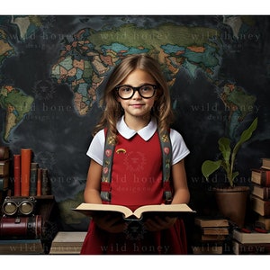 Sfondo digitale per il ritorno a scuola, ragazzo ragazza, lavagna, studio nero, mappa, libri, fotografia di sfondo, composito, elementare, primaria
