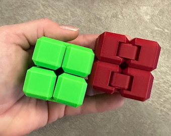 Blocchi Infinity Fidget stampati in 3D per calmare o alleviare l'ansia