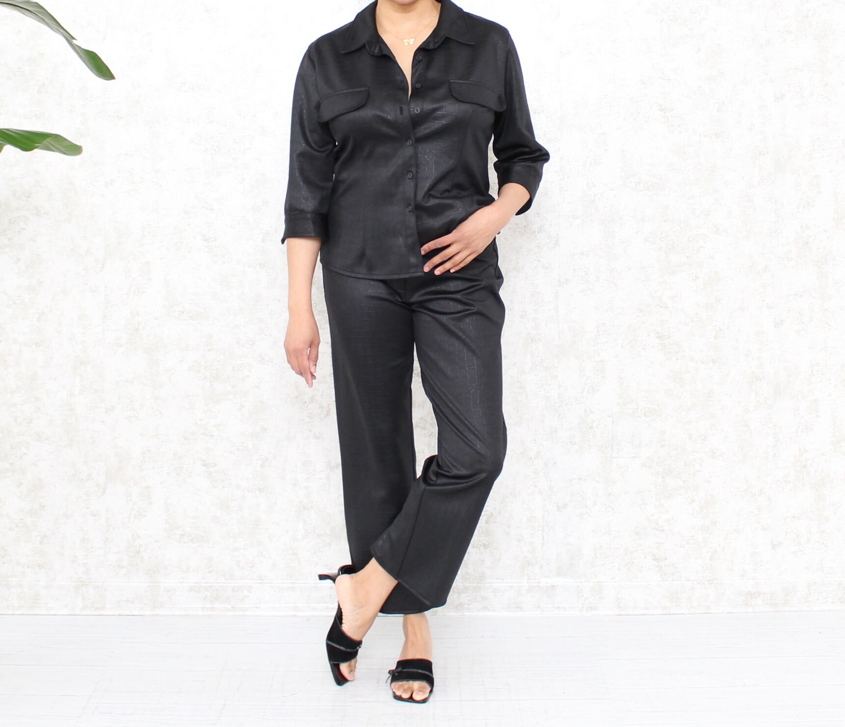 70s Cropped Pants and Matching Blouse 