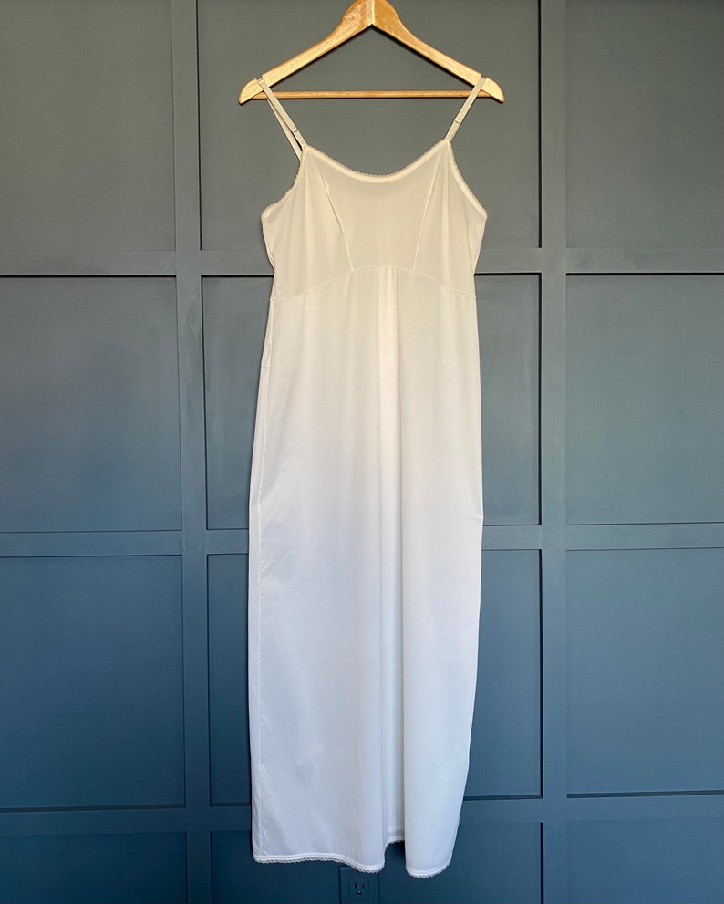 Vintage Van Raalte White Slip, Long Slipdress w/ Side Slit, 1950s Nylon Ankle Length Underdress, Women's Lingerie Nightgowns Size Small image 2