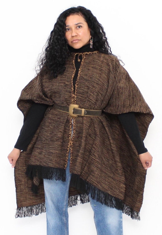 Vintage Mexican Poncho | Hand Knit Poncho with Fri