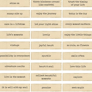 Mini étiquettes word, impression numérique, mots et expressions, étiquettes de citations, billets, étiquettes word grungy, éphémères pour journaux indésirables, superposition d'étiquettes