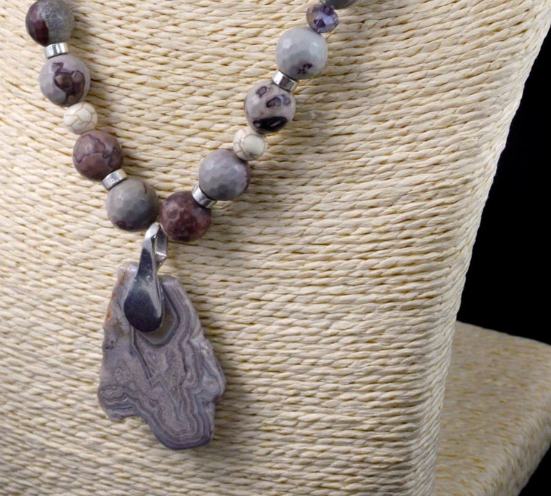 Faceted Cut Beads Mexican Lace Agate Beaded Necklace with Pendant and Earrings