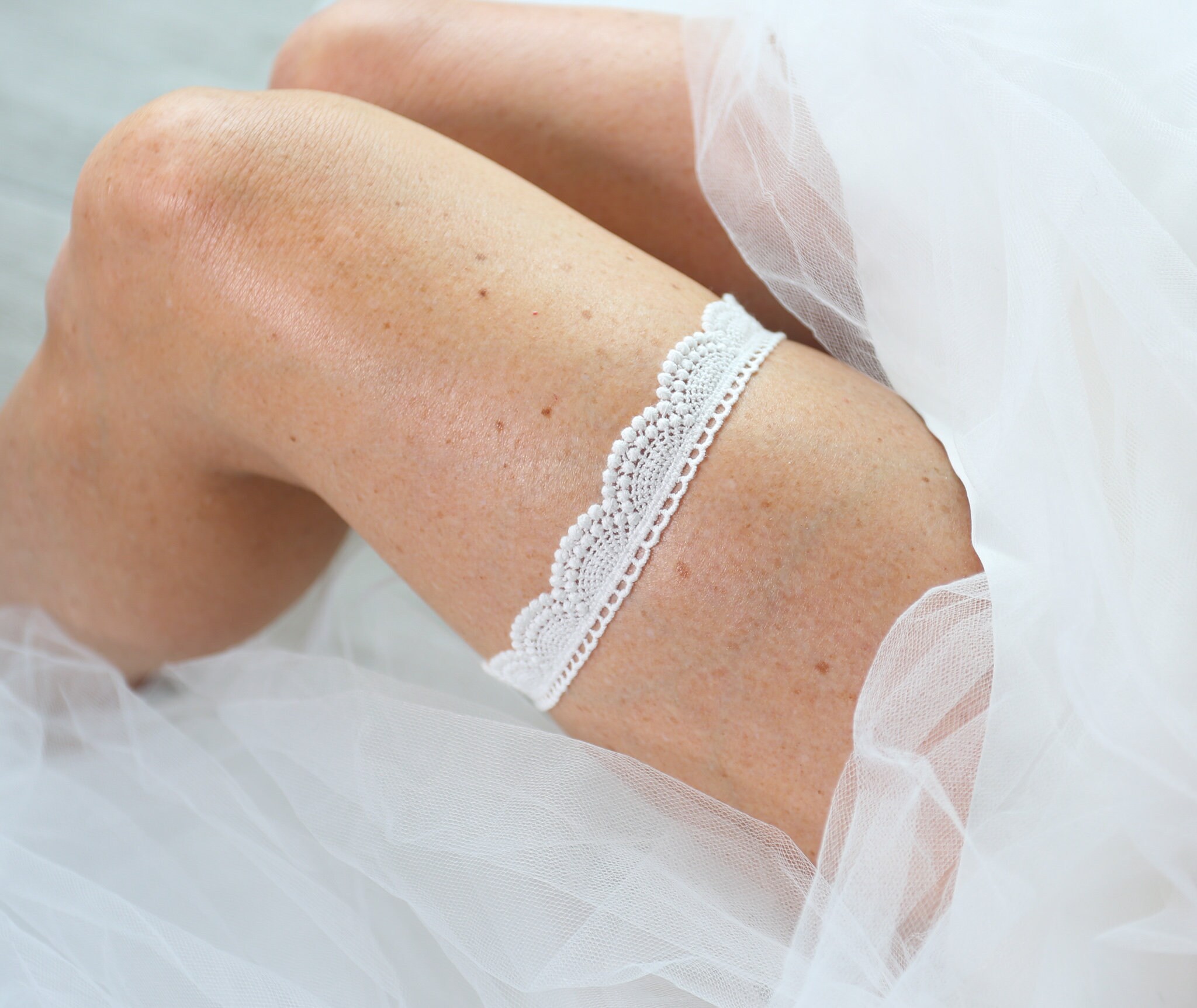 Sleek Simple Ivory Lace Bridal Garter 