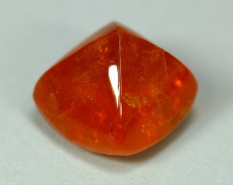 5.84 Cts_Great Sugarlouf Shape_100 % Natural Orange Spessartite Garnet_srilanka