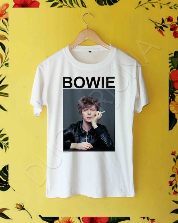 Foqnuq Elegant Kerosene Lighter, Cool Cigarette Lighter Transparent Bottle Design Showcasing Mature Temperament Australia