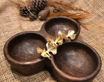 Wooden bowl, Party snack tray, Custom delicatessen tray, Serving Platter, Appetizer Tray, Housewarming gift ideas, walnut wood