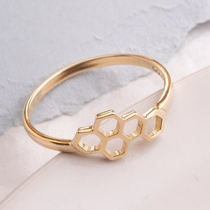 Honeycomb Stacking Ring 14k 18k Solid Gold, Stacking Honeycomb & Bee Gold Ring Set is a Great Gift For Her, Bridesmaid Valentine’s Gift for