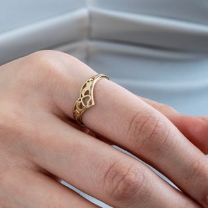 14K 18K Real Solid Gold Claddagh Ring, Dainty  Open Claddagh Ring, Irish Promise Ring, Gift For Woman, Vintage Gift For Anniversary