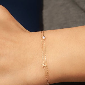 Pulsera de oro macizo de 14 quilates con inicial y piedra de nacimiento, pulsera de doble cadena con letra personalizada