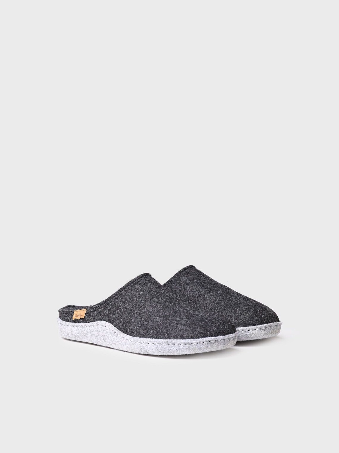Slipper by Hester Velmans Slipper by Hester Velmans