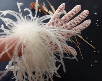 Natural ostrich feather bracelet, ceremonial feather bracelet, ostrich and marabou feather bracelet for the bride.