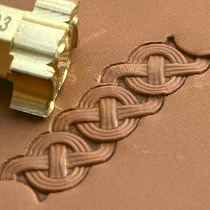 Celtic Knot Leather Stamp – 17x12mm · LT503