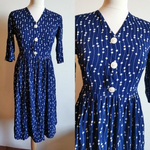 1940’s blue and white cotton rayon dress size M medium