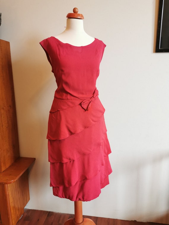 1950’s hot fuchsia pink rayon silk dress tiered s… - image 2