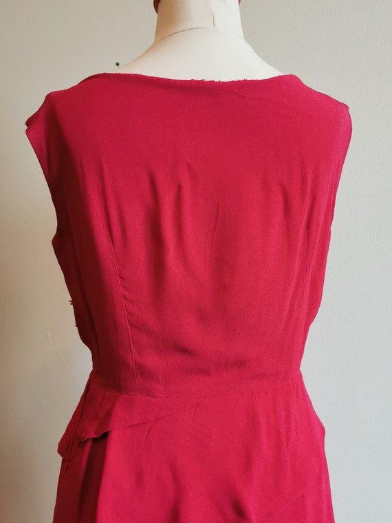 1950’s hot fuchsia pink rayon silk dress tiered s… - image 6
