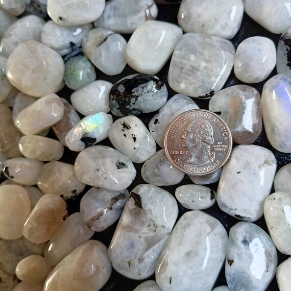 Tumbled moonstone online