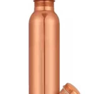May include: A copper water bottle with a matching screw-on cap. The bottle has a cylindrical shape and a shiny, metallic finish. The cap is lying next to the bottle. The bottle is designed to hold water.