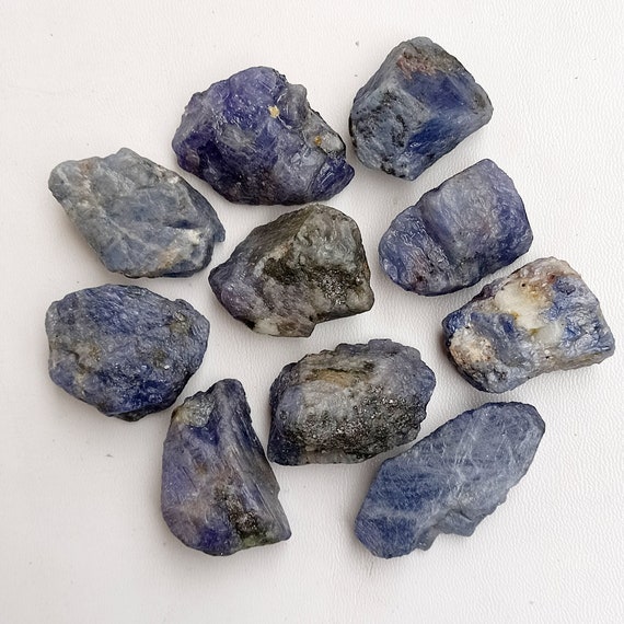 Rough Loose Gemstones Blue Tanzanite Crystals 52.00 Ct Lot Of 17 Pcs Rock Stones 100% Natural Tanzanite Healing Gems For Jewelry