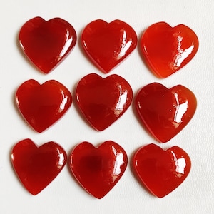 Roter Onyx Herz Edelstein, Onyx Herz Stein Cabochon, Heilendes Kristall Herz, Geschnitztes Stein Herz, Taschen Herz, Flaches Herz für Reiki Schmuck