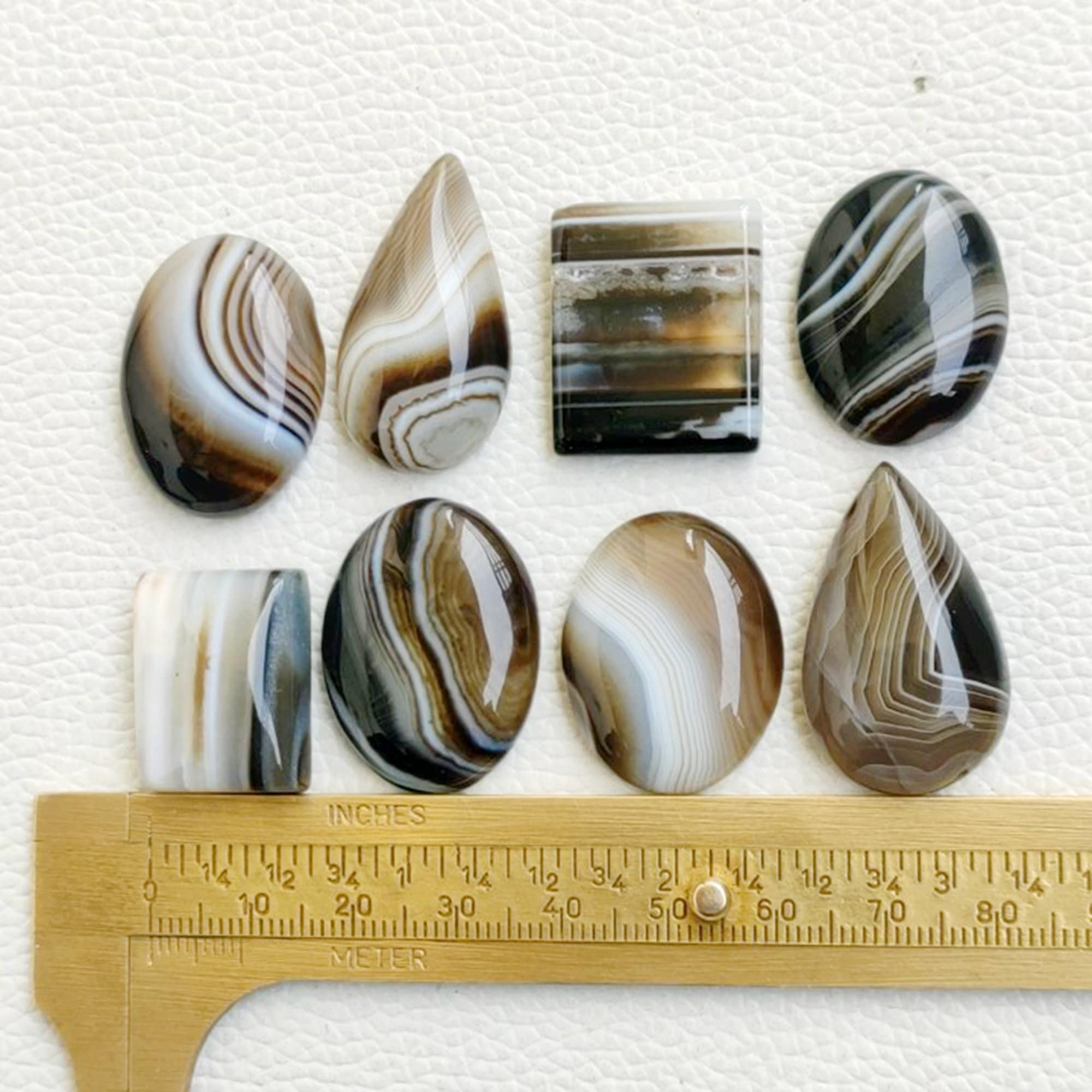 縞瑪瑙石、黒縞瑪瑙バルク宝石、天然縞瑪瑙卸売ロット、ジュエリー用