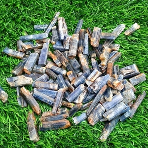 kyanite, blue kyanite, kyanite chips, kyanite shards, crystal shards, gemstone chips, kyanite jewelry, raw kyanite, Kyanite Crystals, Kyanite Blades, Raw Kyanite Stone, Kyanite Specimen, Kyanite Rough