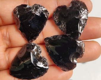 Corazón de obsidiana, luna de cristal de obsidiana, corazón de cristal de obsidiana negra, cristal curativo de corazón de vidrio metafísico tallado para la fabricación de joyas.
