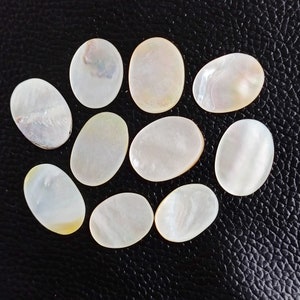 MOP, pedra preciosa de madrepérola, cabochão de concha de paua, lote de pedras preciosas de esfregão, contas de concha, pedra de esfregão para fornecimento de joias com pingente de anel