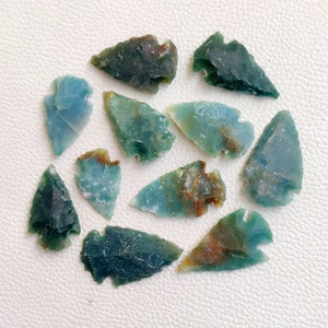 Raw Moss Agate Arrowhead lot, Natural Green Moss Agate Arrow Stone, Wholesale Bulk Agate Arrow Crystal, Agate For Pendants Wire-wrap Jewelry