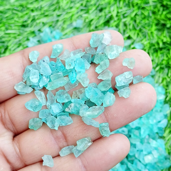 Apatite Rough Stone, Raw Aqua Apatite Crystal, Sacral Chakra Crystal Healing Stone For Reiki, Cabbing, Tumbling, Lapidary, Wire-wrap