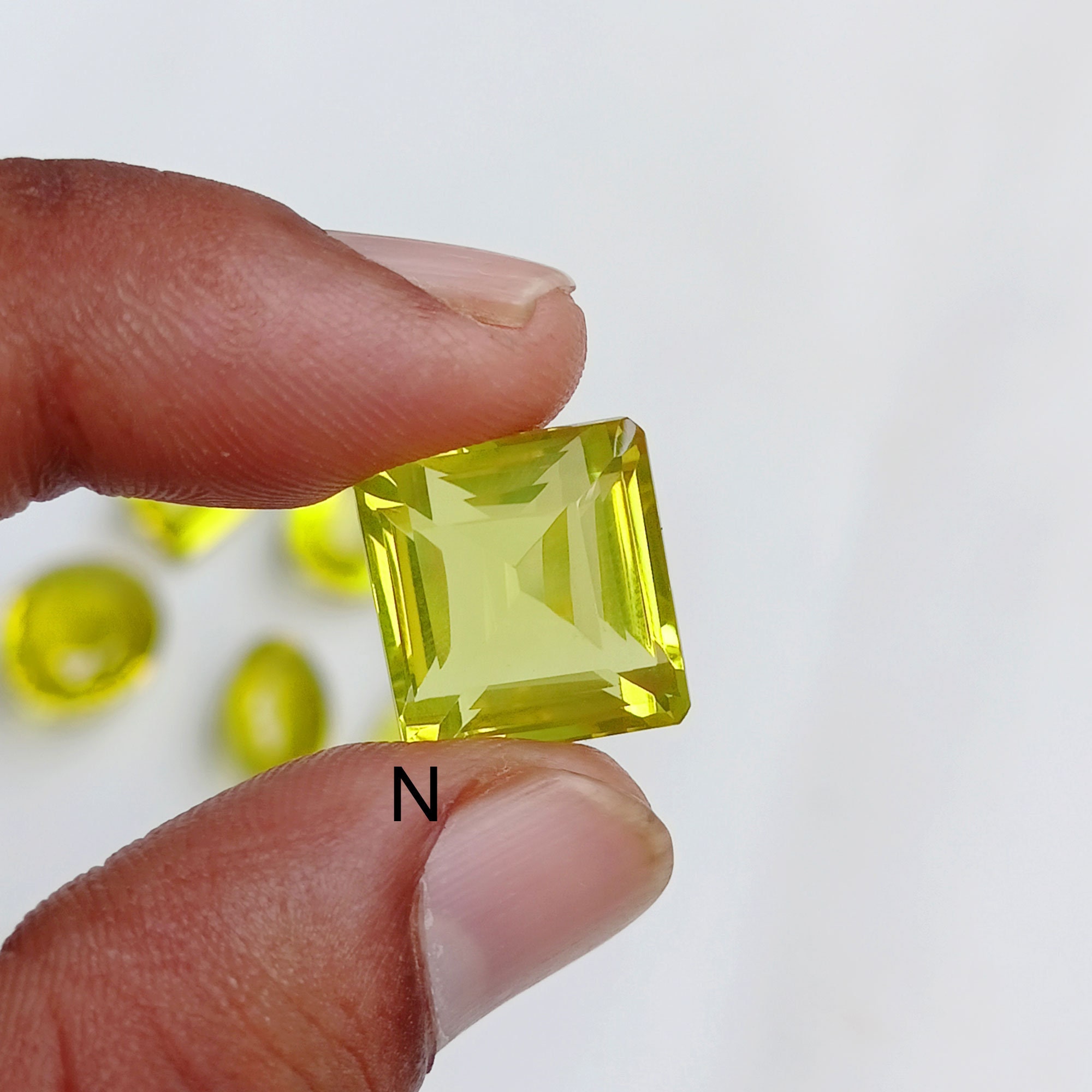 Lemon Quartz Pentagon Eternity Ring | Pasand by ne Quittez