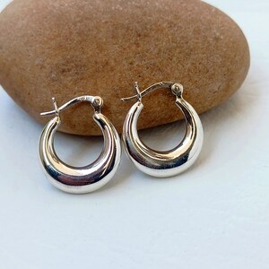 Hoop Earrings, chunky silver hoops, Hollow hoop earrings, sterling silver earring, chunky earrings, 925 silver earrings, Dainty Hoops gift