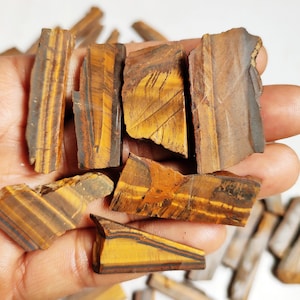 Tiger Eye Shards, Tiger Eye Gemstone Chips Cabochon, Tiger Eye Rough Stone Crystal Wholesale lot, Polished Loose Stones for jewelry Mix Size