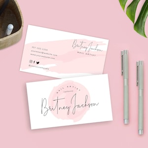 Feminine Visitenkartenvorlage, druckbare Kontaktkarten, bearbeitbares Beauty-Visitenkartendesign, elegante anpassbare Visitenkarte, PW-001