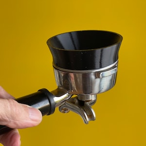 Embudo dosificador de café magnético: portafiltro de 57 mm o 58 mm