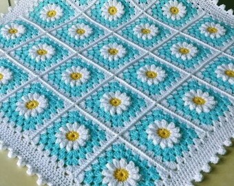 Daisy Crochet Blanket, Flower Crochet Blanket, Floral Granny Square Blanket, Crochet Baby Blanket, New Baby Gift, Crochet Blanket Handmade
