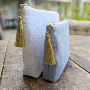 Trousse zippée en double gaze de coton à pois dorés, pochette maquillage, idée cadeau, trousse maternité, trousse de toilette