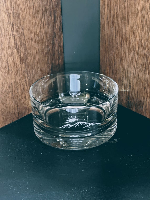 Bowls Dining & Serving Lovely Vintage Etched Glass Bowl etna.com.pe