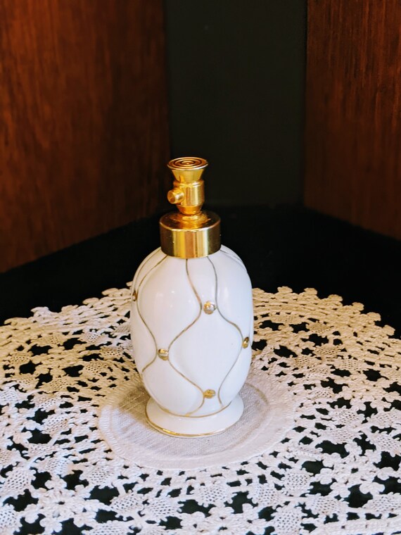 Vintage 1950's DEV Perfume Bottle Gem