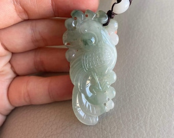認定された手彫りの緑の天然ミャンマービルマ翡翠ジェダイト鳥花