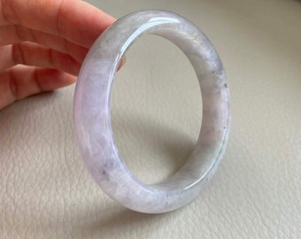 翡翠バングル 56.8 mm (2.24