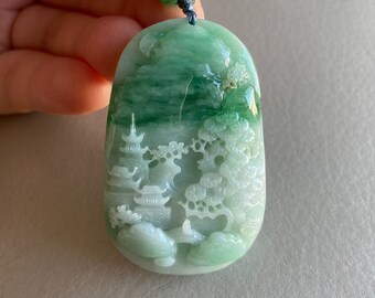新品　翡翠 彫刻風景 ペンダント 彫刻された風景ジェダイト翡翠ペンダント、ライトグリーン、ブリッジ