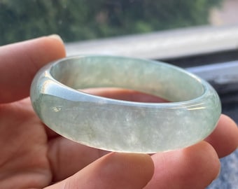 翡翠バングル 50.0 mm (1.97