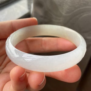 翡翠バングル 59.0 mm (2.32