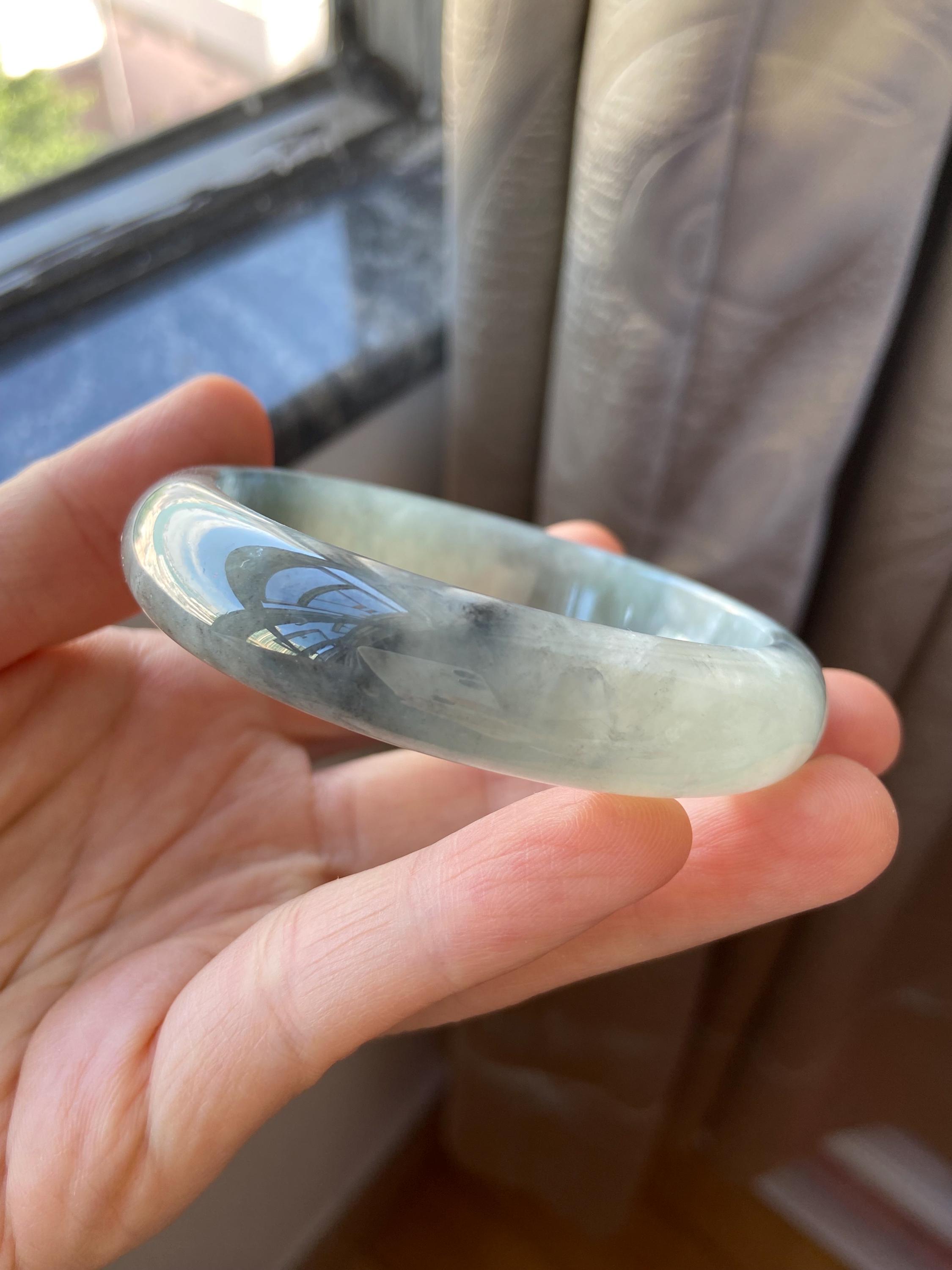 翡翠バングル 59.0 mm (2.32