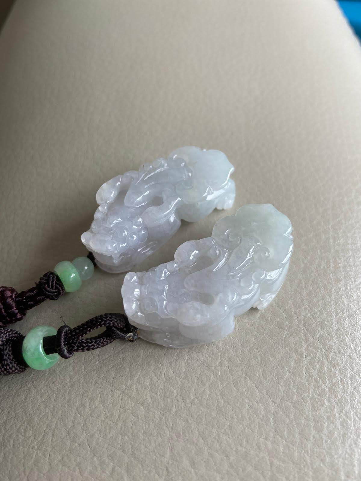 中国産貔貅翡翠ペンダント、ペア、ライトグリーン、天然グレードA翡翠