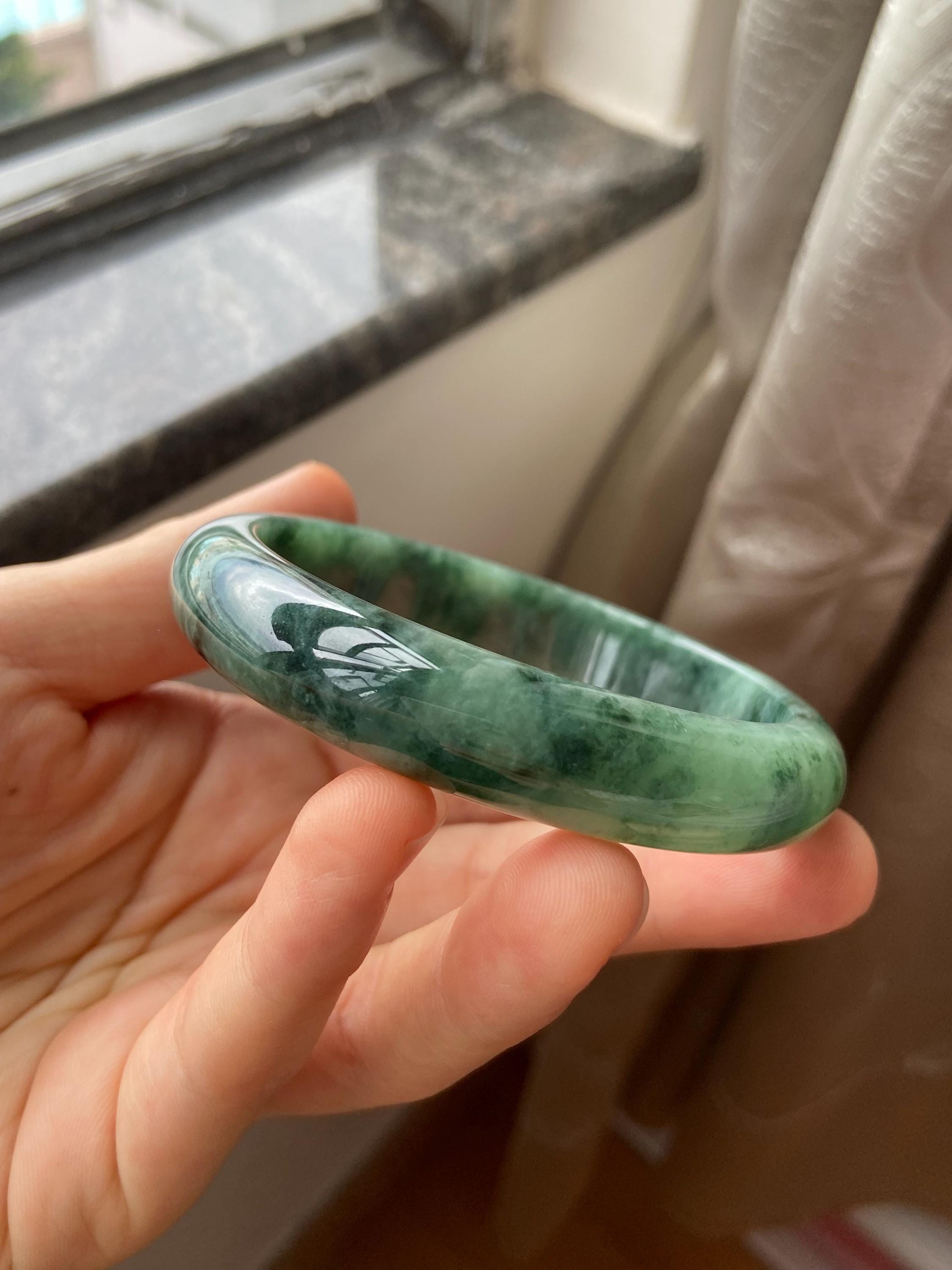 翡翠バングル 62.7 mm (2.47