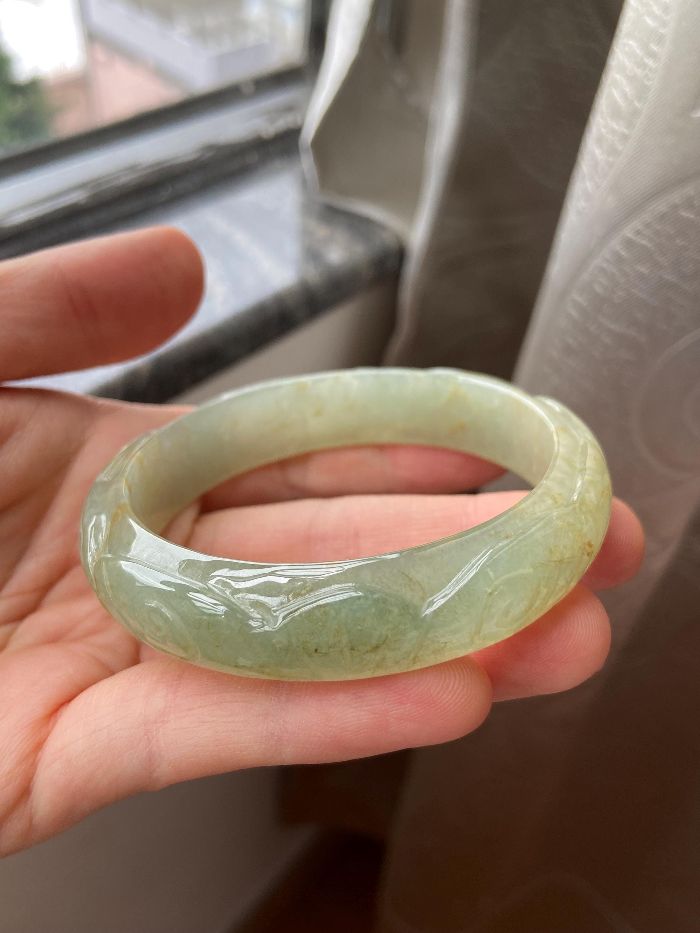 翡翠バングル 58.6 mm (2.31