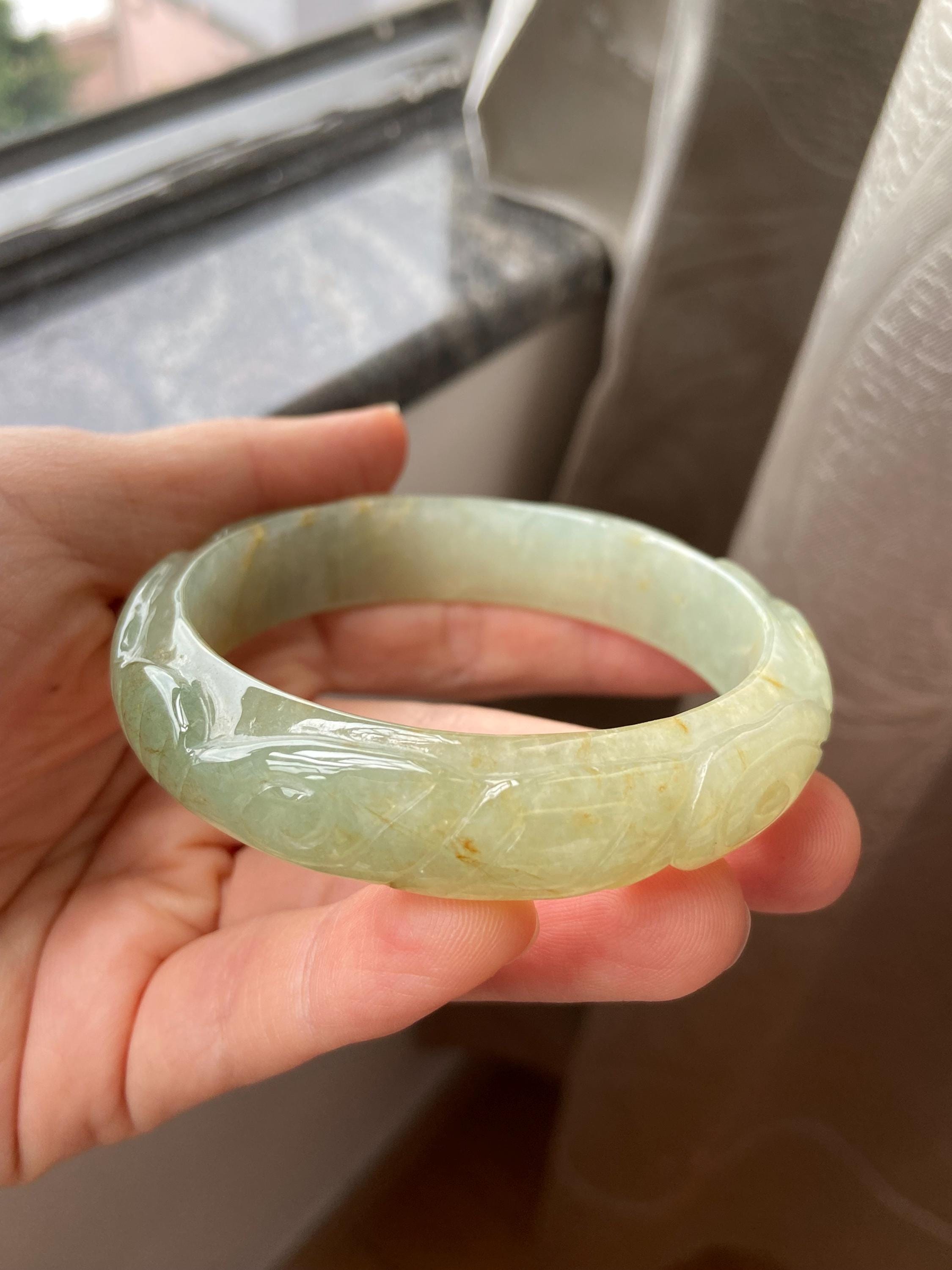 翡翠バングル 58.6 mm (2.31