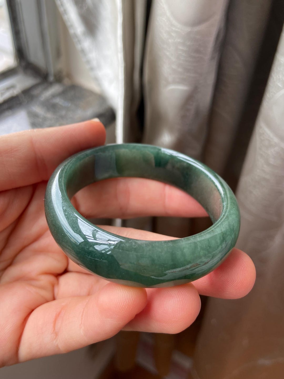 翡翠バングル 51.5 mm (2.03